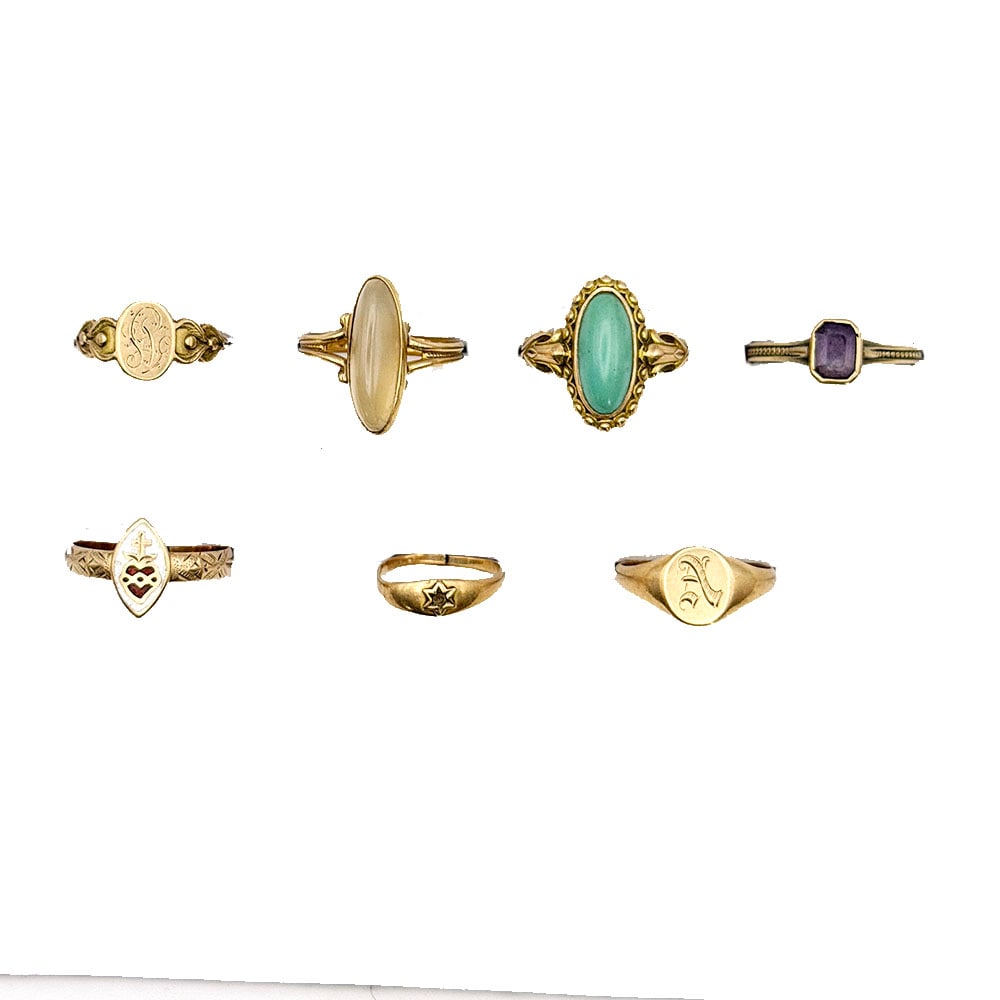Seven Antique 10K and 14K Gold Rings: Seven Antique 10K and 14K Gold Rings This lot consists of seven antique late Victorian rings. There are five 14K gold rings and the two signet rings are 10K. Dimensions: 