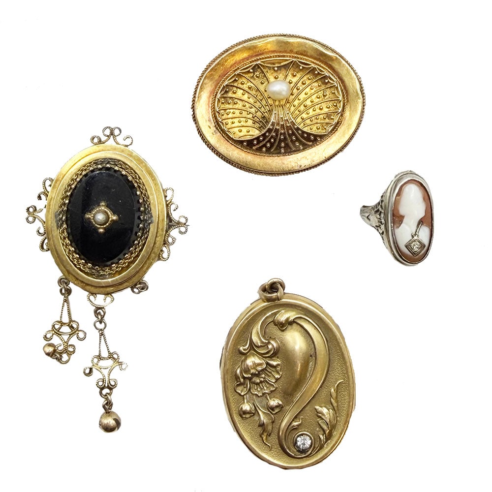 Four Piece Antique Locket Ring Pin Lot (1 of 3)