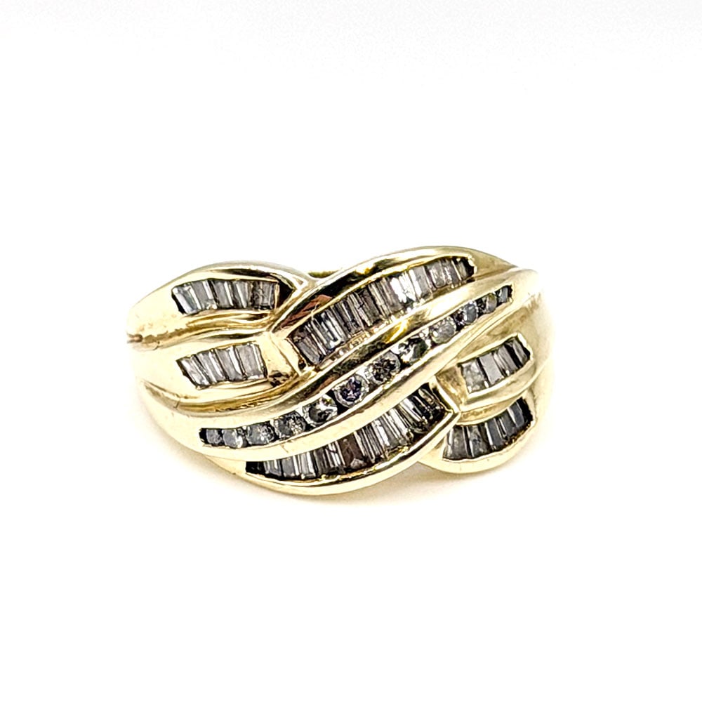 14K Gold and Diamond Ring (1 of 4)