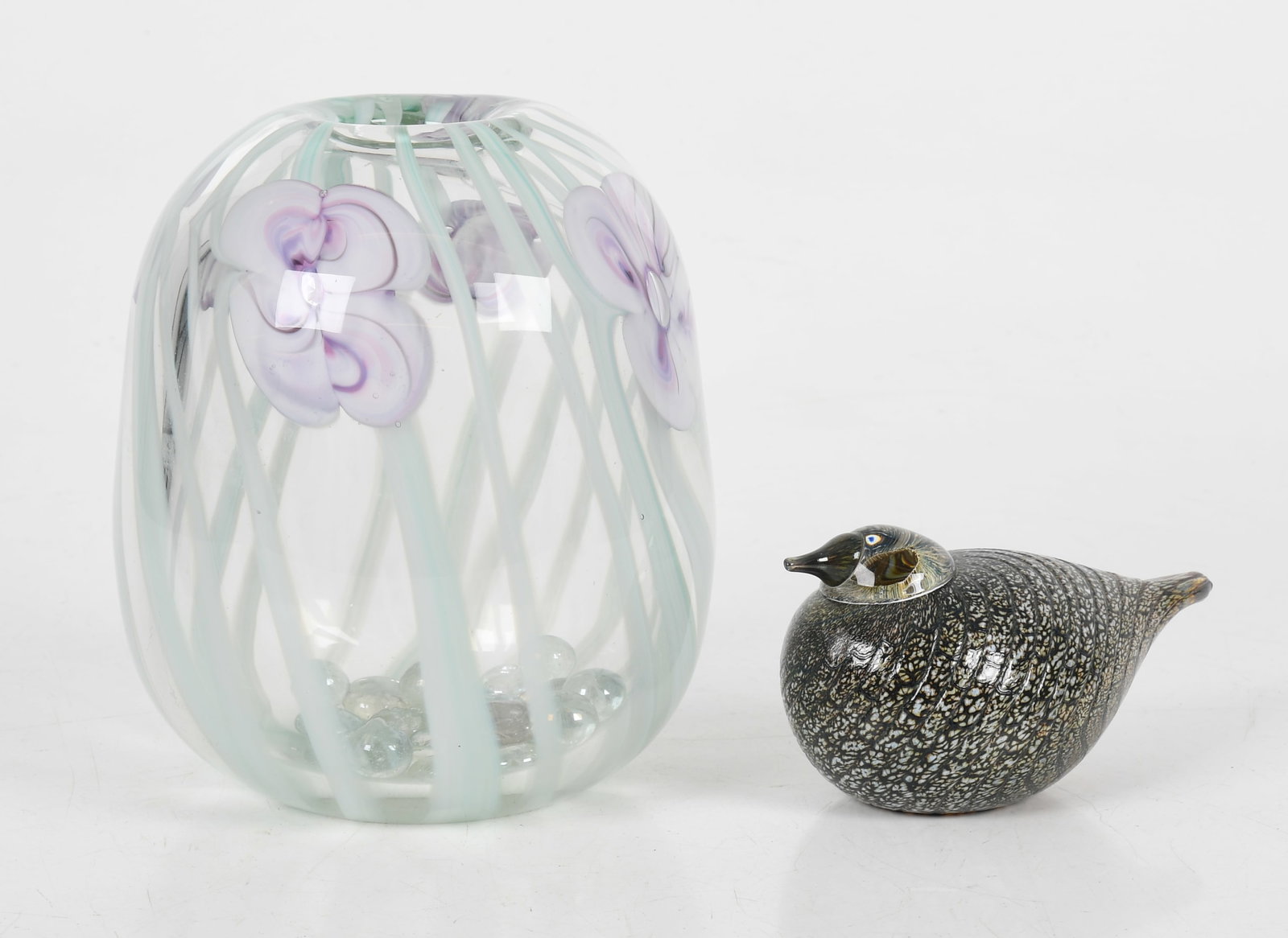 An Art Glass Vase and Ittala Bird (1 of 9)