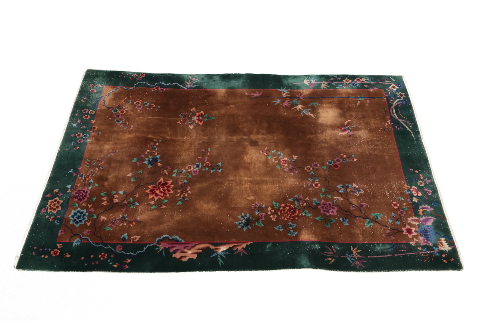 A Chinese Art Deco-Style Carpet, 20th Century (1 of 5)