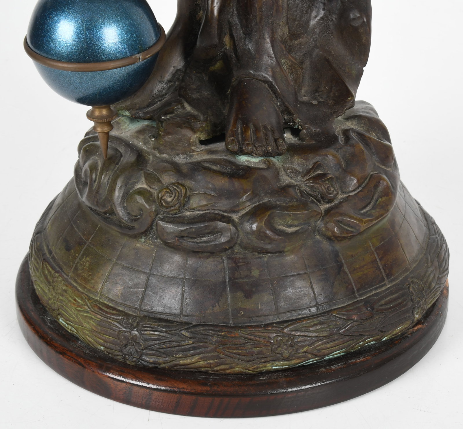 A Bronze Figural Swinger Clock - 8