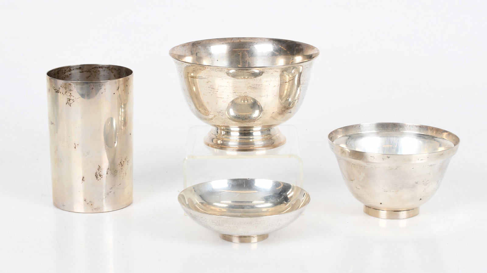 Four Pieces of American Sterling Silver Holloware, Various Makers, 20th Century (1 of 8)