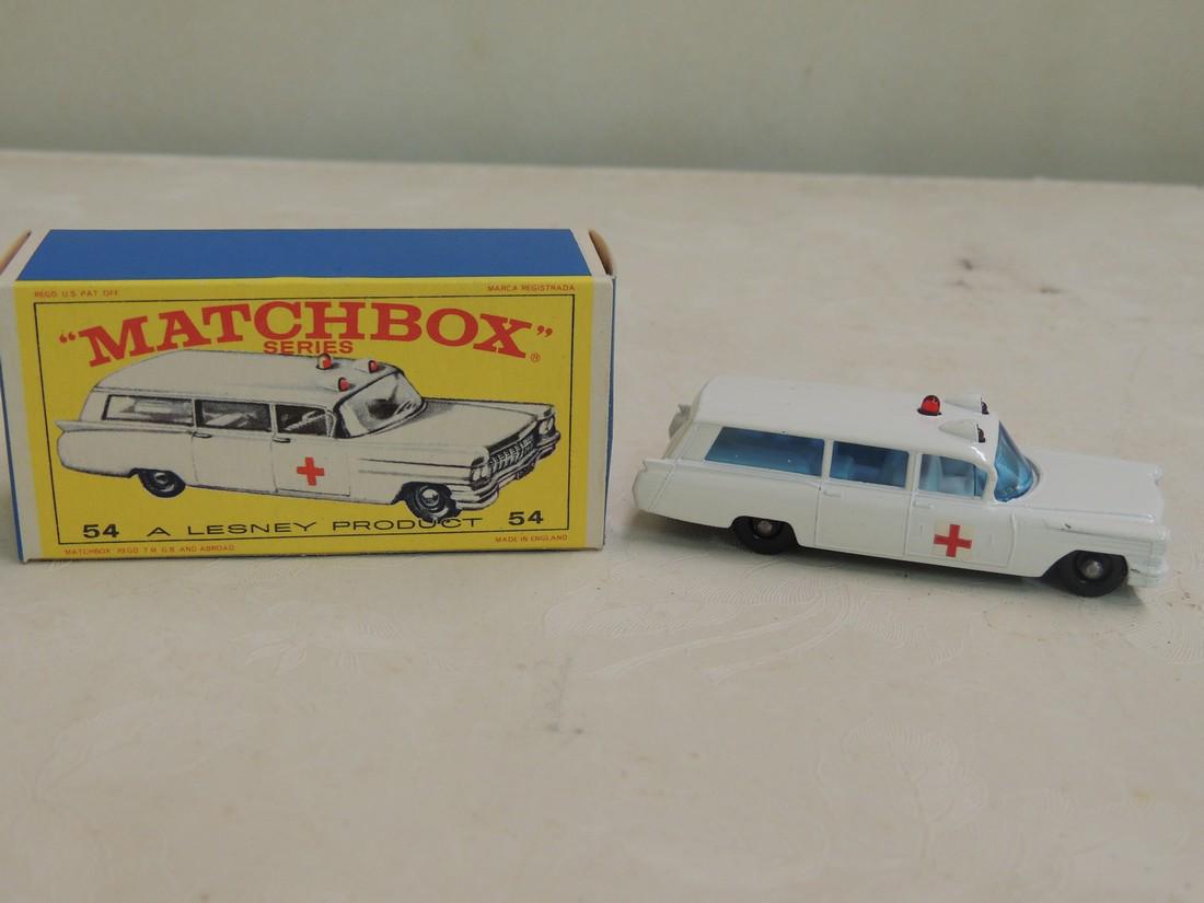 Matchbox: Lesney; cadillac ambulance No. 54