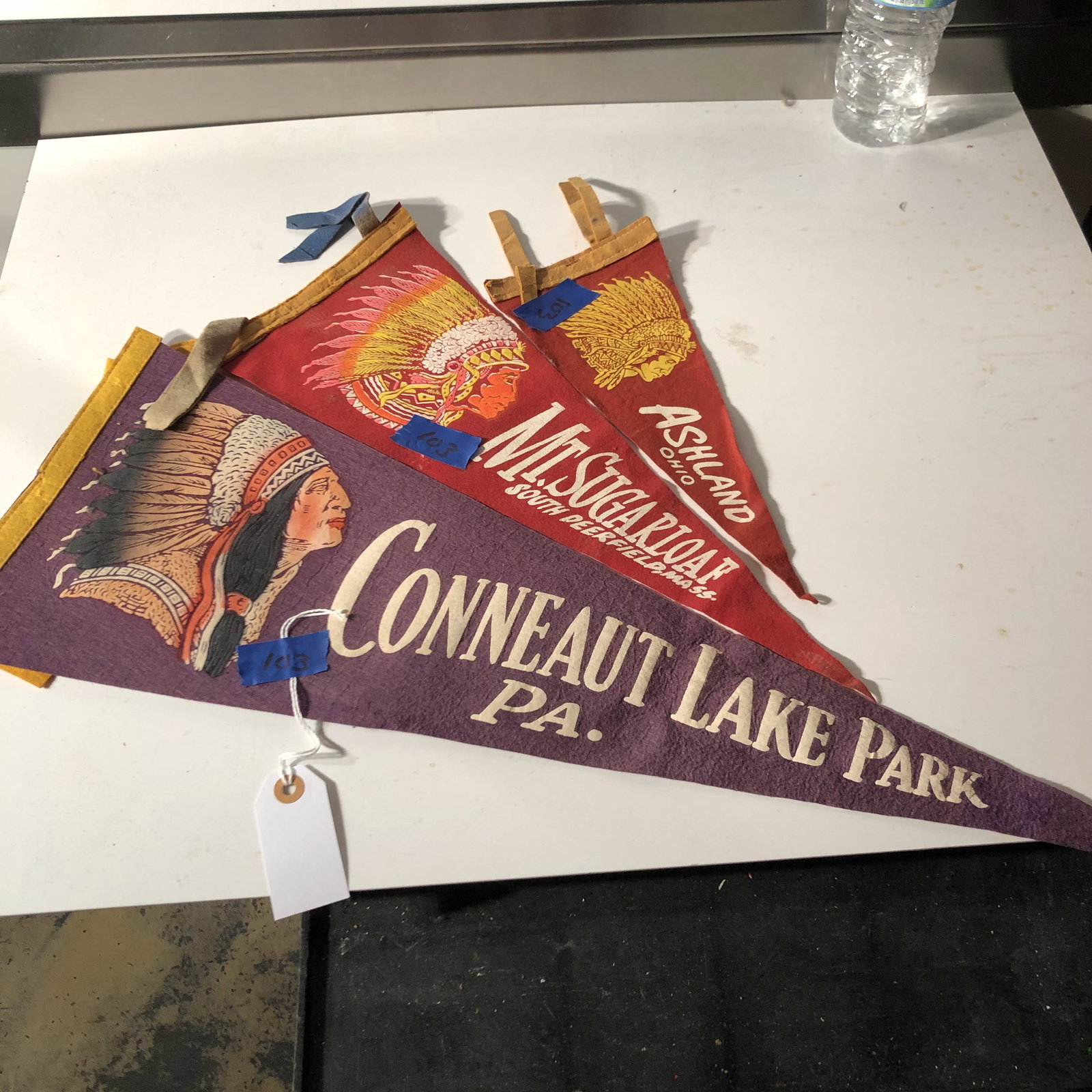 memorabilia: lot of 3 pennants pa mass and ohio