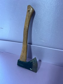 hatchet axe