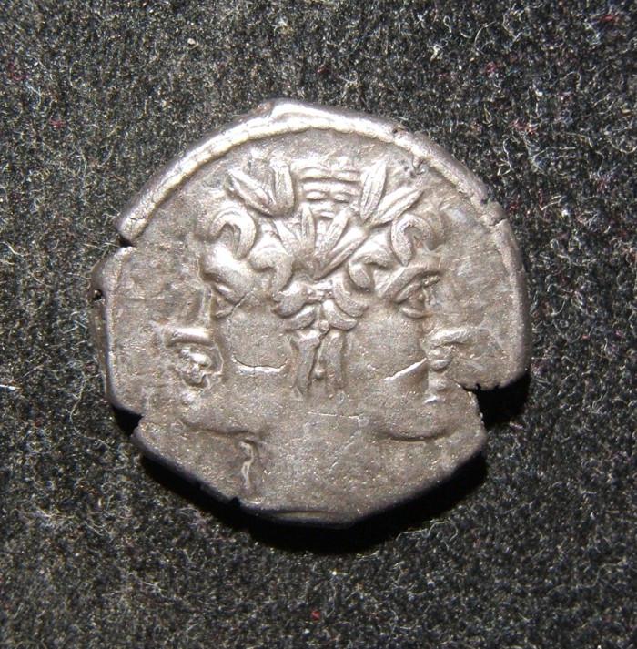 Roman Republic ancient AR Didrachm/Quadrigatus coin, (1 of 2)