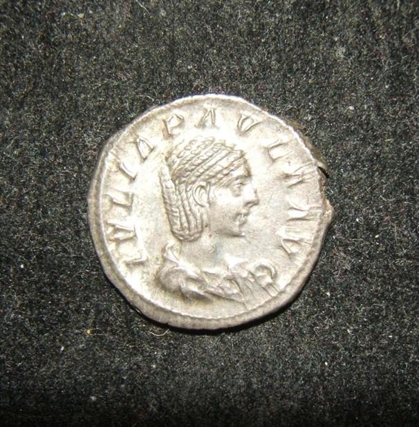 Roman Empire Julia Paula Augusta/Concordia ancient AR (1 of 2)