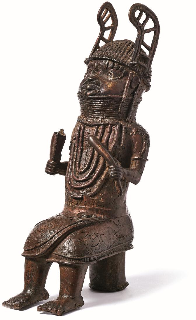 Figur eines thronenden Königs "Oba"—Nigeria/Westafrika, (1 of 1)