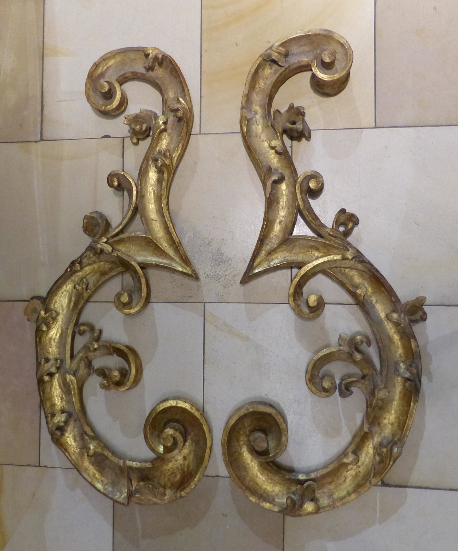 Two Supraports, 18th century (1 of 2)