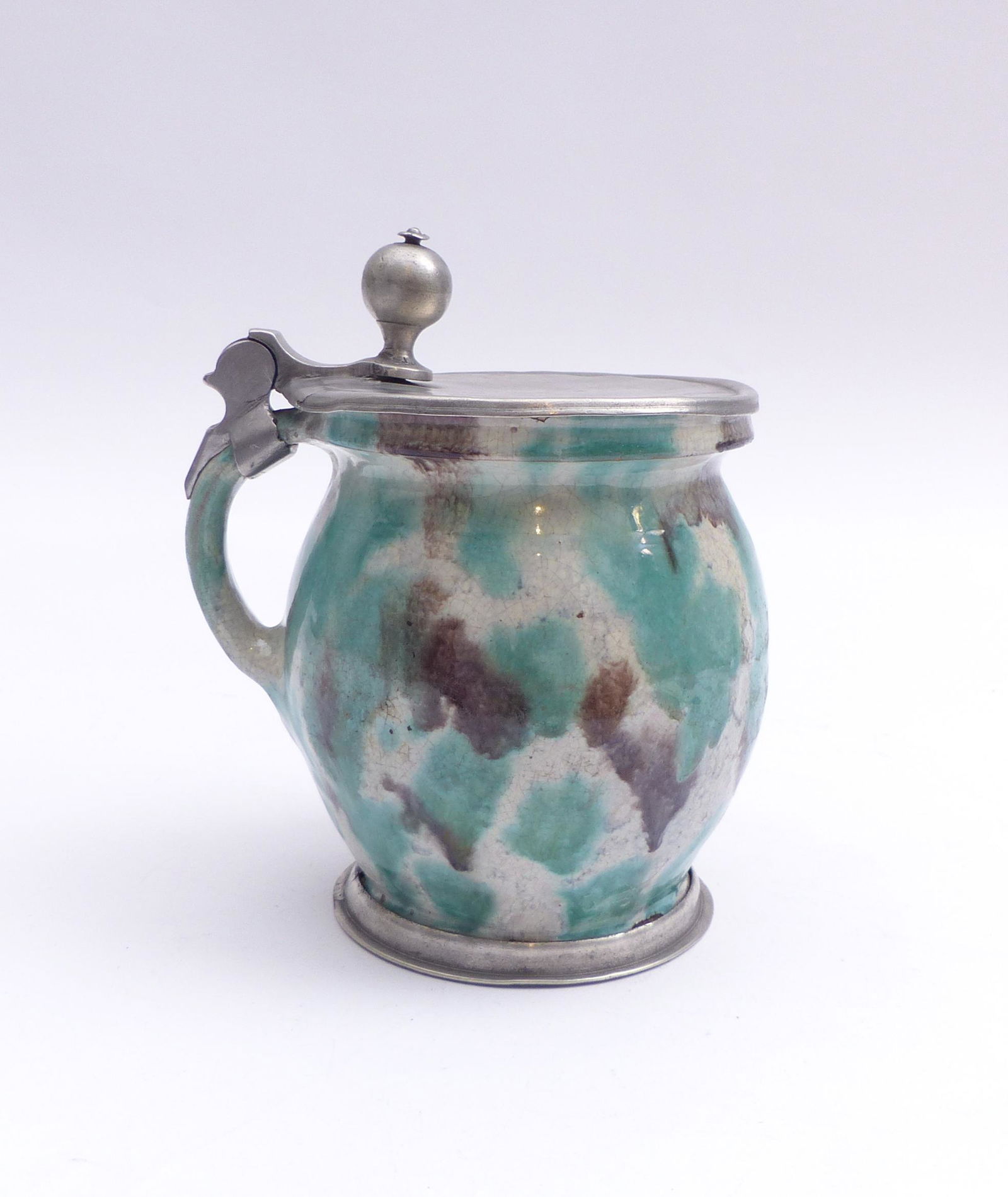 Milchtopf mit Deckel : Oberoesterreich, 18. Jh. (1 of 2)