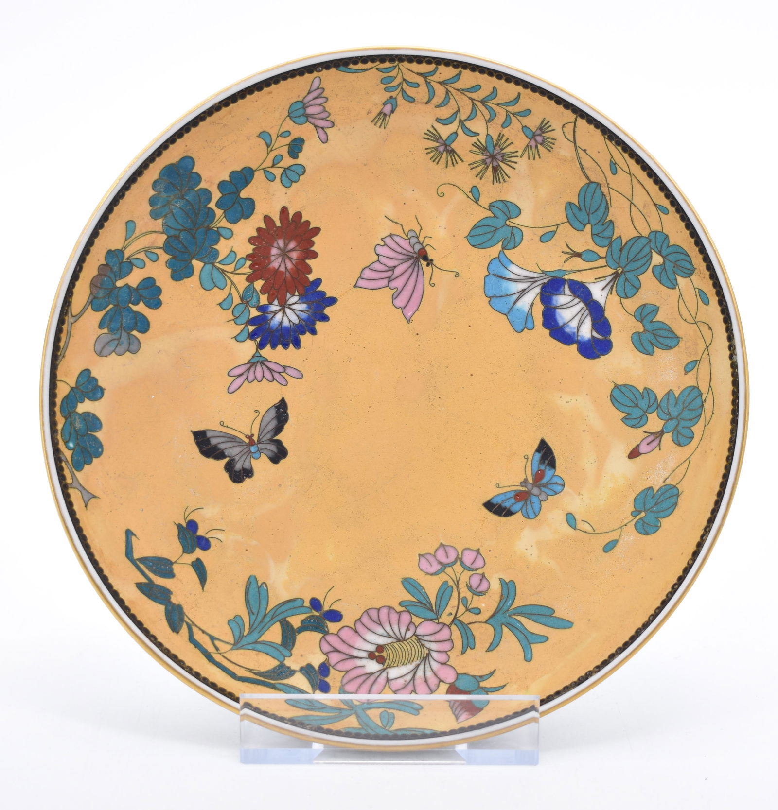 Kleine Seto-Schale mit Cloisonnedekor, Japan, Meiji-Periode - E. 19. Jh. (1 of 3)