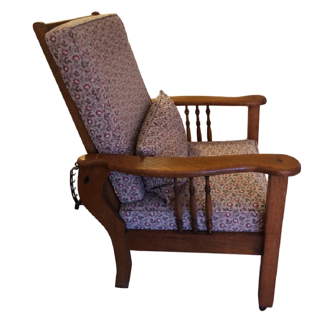 Antique Wooden Reclining La-Z-Boy: One of the very first La-Z-Boy recliners An Antique Wooden Reclining Chair From The Early 20th Century. Quality Piece of Furniture With An Antique Country Design. Dimensions :Height 39 Inche