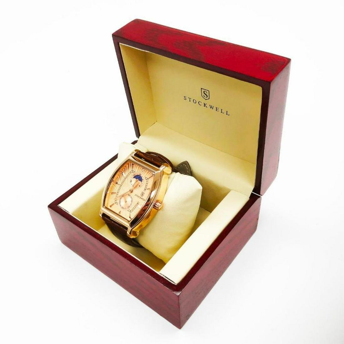 Men's Stockwell MOON Automatic Watch With Genuine: For Auction Is A ROSE GOLD Men's Luxury Stockwell Automatic Watch Featuring MOON PHASE With Sub Dials For Accuracy. Polished Strap Material: Leather Model: Skeleton Original Packaging Description: Wit