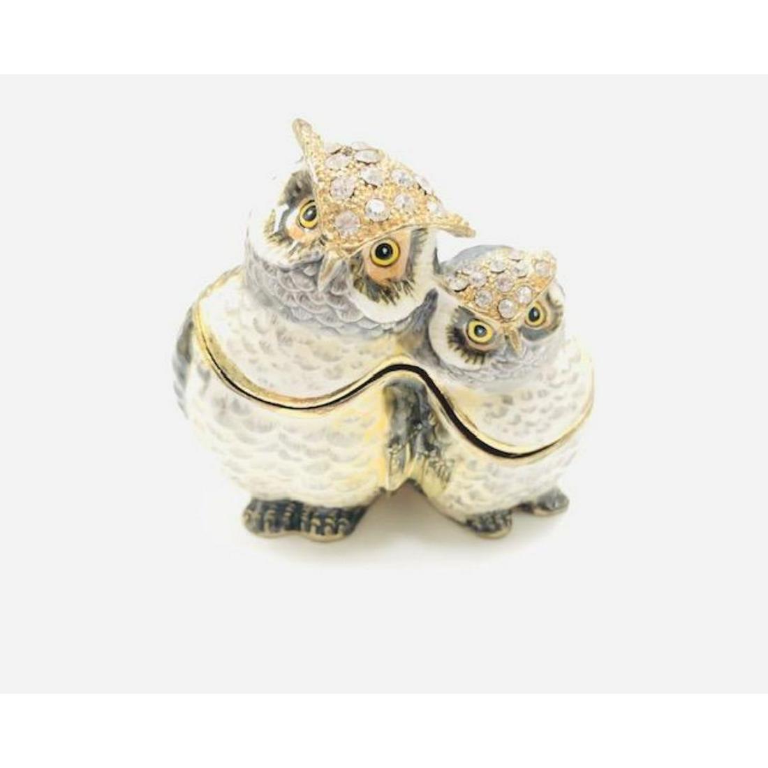 Mother and Baby Owl Trinket Jewelry Box Crystal Jeweled: Mother and Baby Owl Trinket Jewelry Box Crystal Jeweled Ornament Collectible. Perfect for collection and unique novelty gifts for any occasion. It features a pair of owls which could represent an owl 