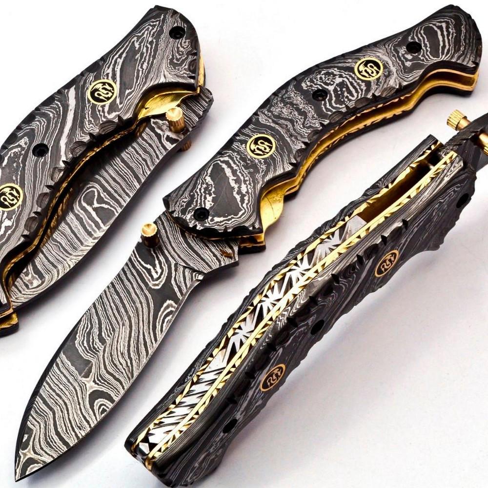 The Commanding Insight Damascus Steel Folding Hunting (1 of 1)