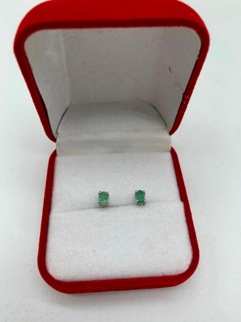 Oval Emerald In 925 Sterling Silver Earring (1 of 3)
