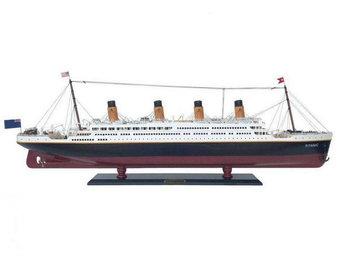 RMS Titanic Model Cruise Ship 40": RMS Titanic Model Cruise Ship 40" Proud and majestic, these historically accurate scale cruise ship models are a marvelous tribute to the grandest cruise ship of her age and the most famous ocean