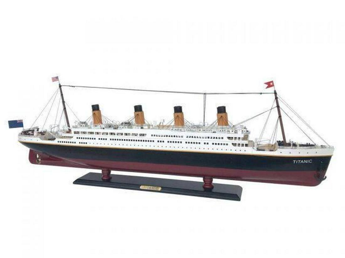 RMS Titanic Model Cruise Ship 40": RMS Titanic Model Cruise Ship 40" Proud and majestic, these historically accurate scale cruise ship models are a marvelous tribute to the grandest cruise ship of her age and the most famous ocean