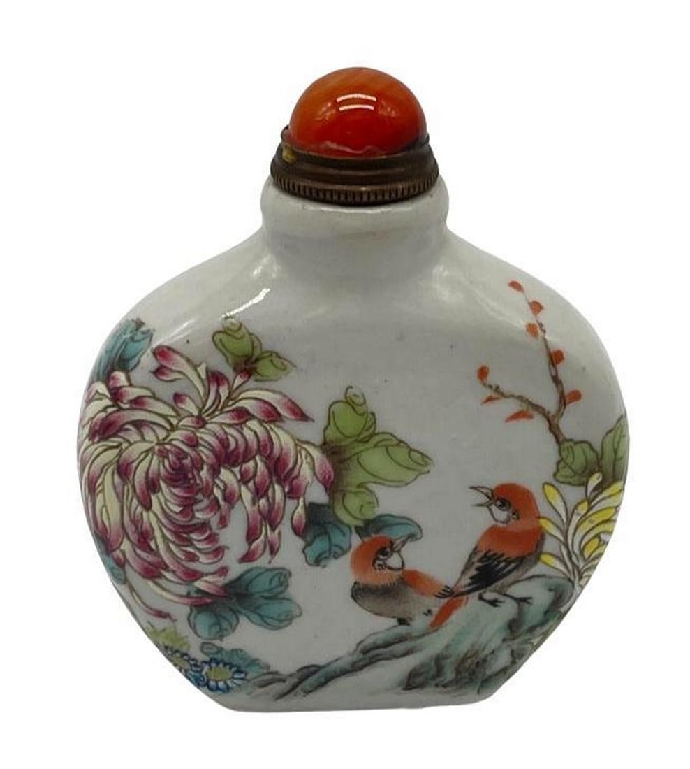Lively Chinese Porcelain And Carnelian Snuff Bottle (1 of 3)