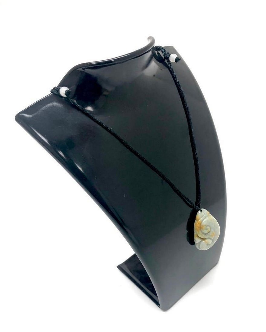 Hand-Carved Jadeite Ruyi Pendant (1 of 4)