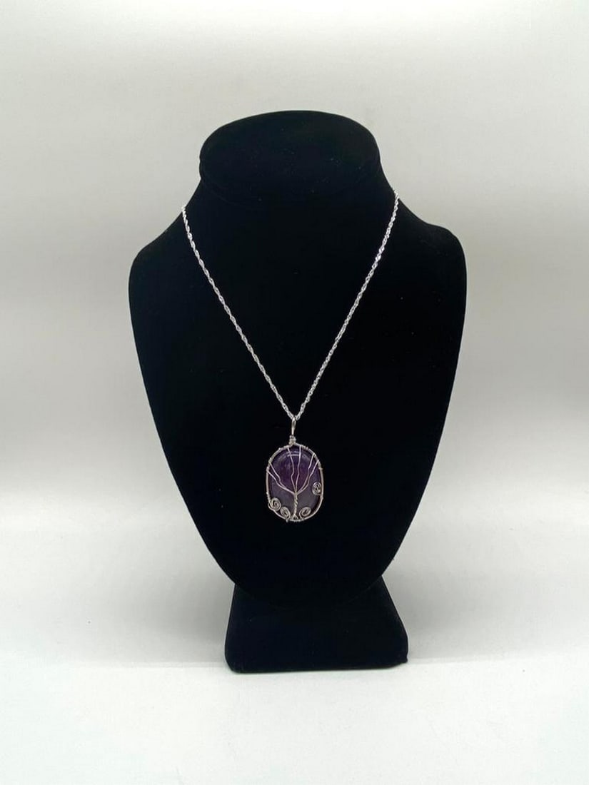 Round Amethyst Gems Stone Chakra Reiki Healing Amulet With Silver Tree Of life Pendant Details (1 of 3)