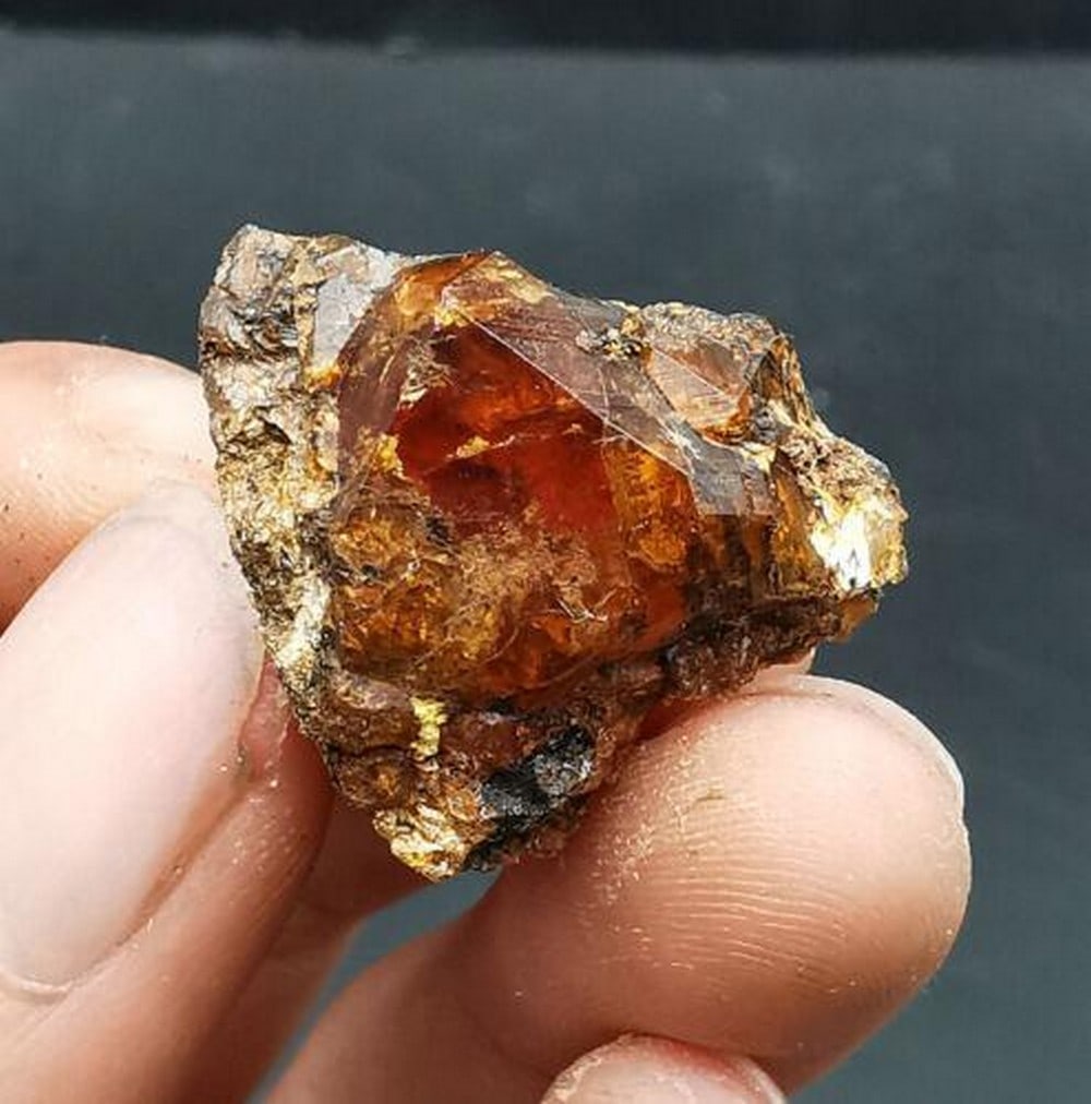 10g - Lustrous Natural Spessartine Garnet Quartz Crystal Mineral Specimen Fujian (1 of 4)