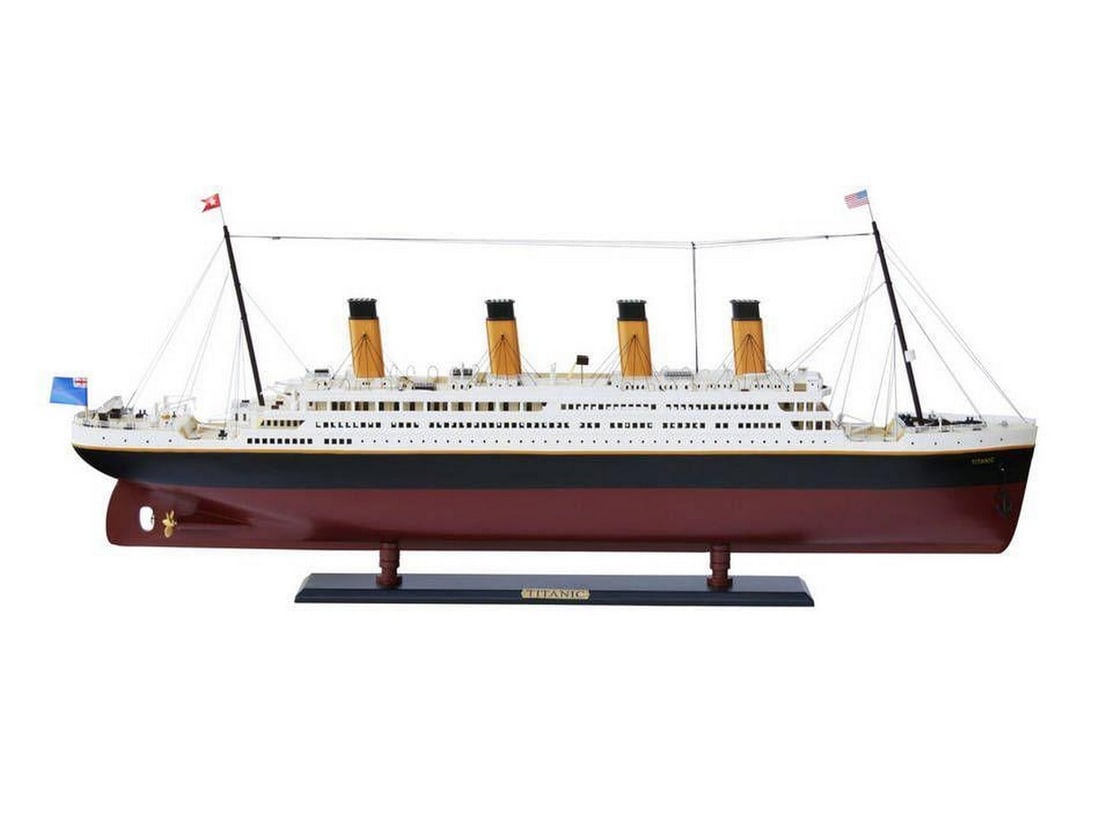 Papercraft Model Of White Star Titanic, 1/250 Scale: