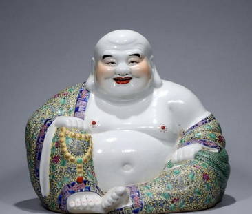 Zhu Mao Kee High-Quality Famille Rose Gilded Maitreya Buddha Statue: Zhu Mao Kee High-Quality Famille Rose Gilded Maitreya Buddha Statue This is a masterpiece of traditional Chinese craftsmanship. Featuring a joyful and benevolent expression, the Buddha is adorned in