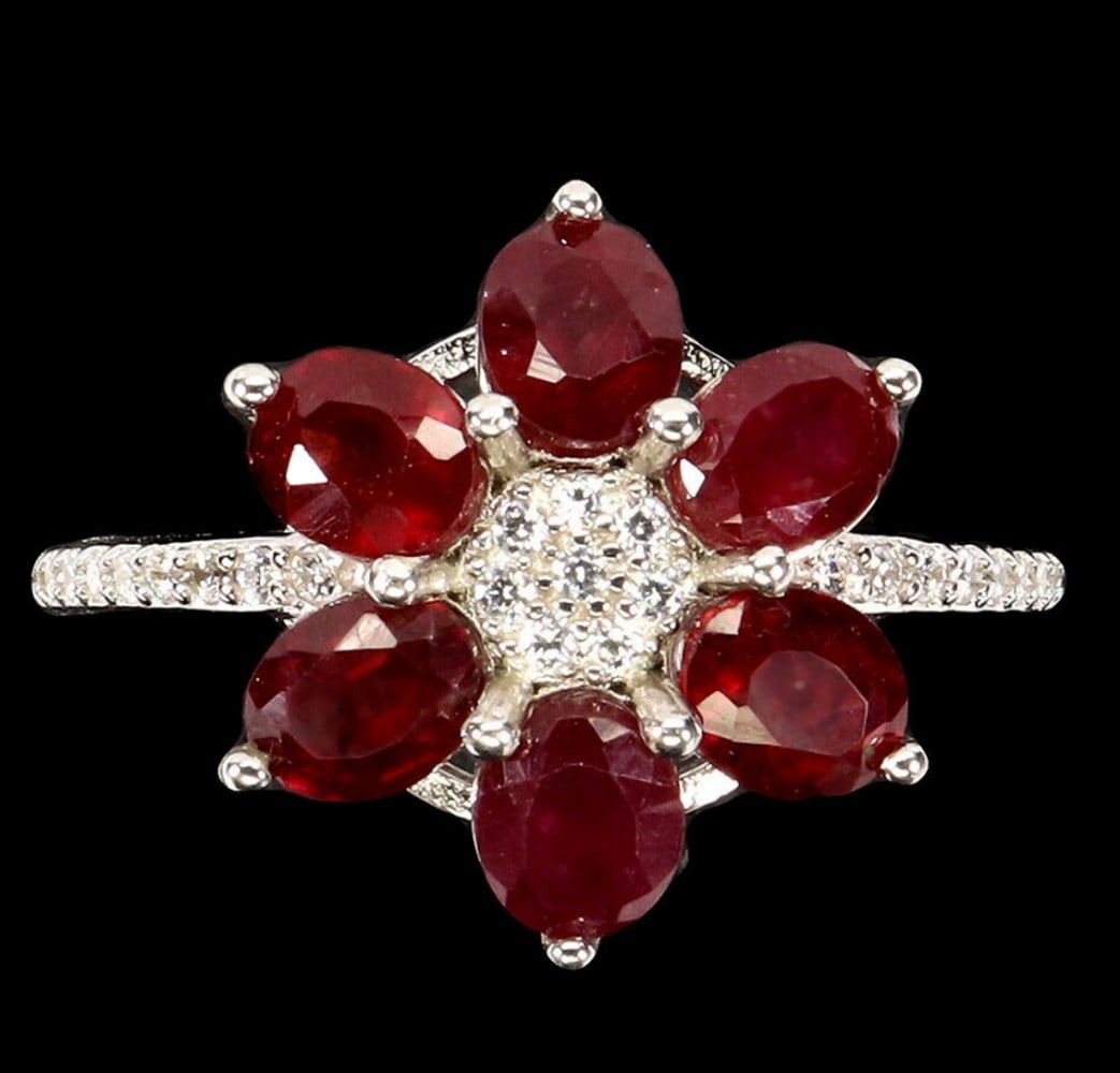 Scarlet Petal Red Ruby Flower Ring - Size 9 (1 of 3)