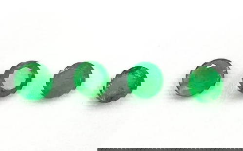 1.13ct Four Faceted Emerald Round Gemstones: Four Faceted Emerald Rounds For many, emerald is considered to be the symbol of rebirth. It is also believed to represent good fortune, youth, balance, growth, peace, and foresight Size- 4.0 mm, Piece