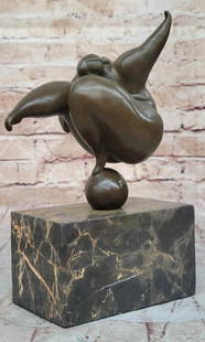 Abstract Curvy Woman Balancing Bronze Statue: Abstract Curvy Woman Balancing Bronze Statue  Keeping her body very still, the curvy woman balances her entire body onto a small little ball. The composition recalls the Classical sense yet adopts a m