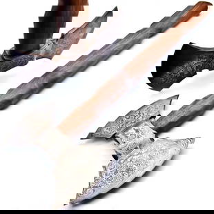 MARAUDERS HAND MADE DAMASCUS STEEL FORGED DOUBLE HEAD WAR AXE WITH ROSE WOOD HANDLE: For Auction Is A Stunning Handmade Marauders Damascus Double Headed WAR Axe Paired With a Handmade High Quality Genuine Leather Sheath.  Each blade is created Using 256 Layers Of 1095 and 15N20 High C