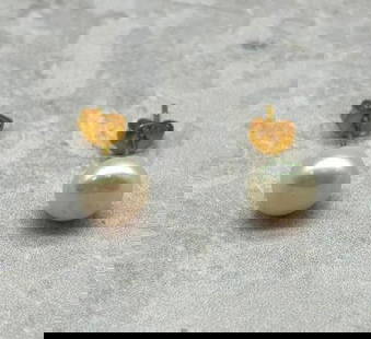 Natural Cultured Freshwater White Pearl Earrings: Natural Cultured Freshwater White Pearl Earrings  Cultured in freshwater, these pearls boast a beautiful luster and subtle color variation that adds a touch of elegance to any ensemble. With their tim