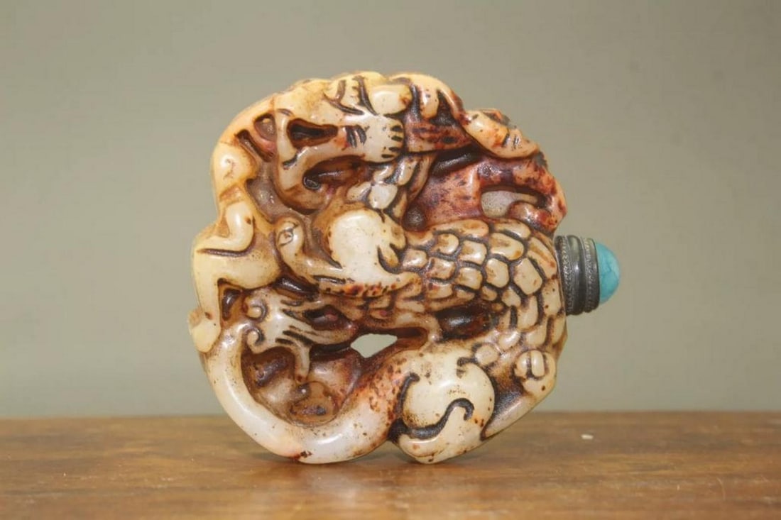 Chinese Hand-carved Ancient Dragon Jade Snuff Bottle (1 of 4)