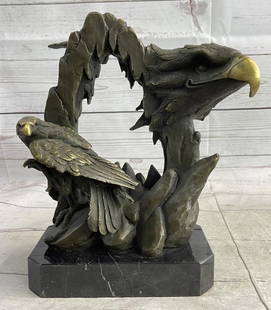 Bald Eagle Head Original Bronze Sculpture - 10.5" x 8": Bald Eagle Head Original Bronze Sculpture - 10.5" x 8" Experience the captivating presence of the majestic eagle with this exquisite bronze bust. Every intricate detail of the eagle's