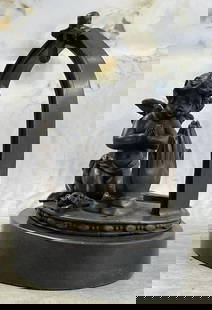 Bronze Sculpture Art Deco Winged Angel Religion Artwork Figurine Statue Gift: The Praying Angel Bronze Statues are made from solid and the finest bronze available. The bronze statues are manufactured in Spain by some of the finest bronze experts in the world. All of our bronze