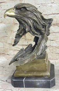Original Large American Bald Eagle Bronze Sculpture Signed By Artist - 12lbs: The bust of the eagle head captures the essence of the majestic bird of prey. The eagle&#96;s very large hooked beak (coated in a gold patina) is used for tearing flesh from their unfortunate prey. Th