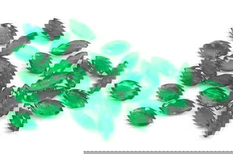3.93ctTwenty Nine Faceted Emerald Marquise Gemstones: Twenty Nine Faceted Emerald Marquise&#39;s For many, emerald is considered to be the symbol of rebirth. It is also believed to represent good fortune, youth, balance, growth, peace, and foresight Size