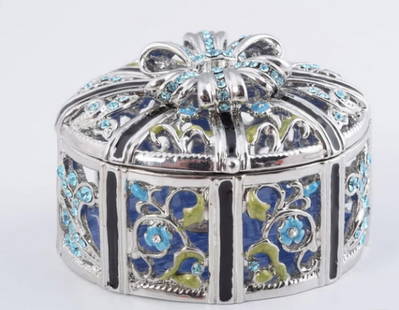Cerulean Elegance: Silver Box with Blue Flowers: Cerulean Elegance: Silver Box with Blue Flowers  Immerse yourself in the refined elegance of &#34;Cerulean Elegance: Silver Box with Blue Flowers,&#34; a meticulously crafted silver-adorned box plated