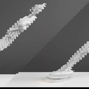 After Antonio Canova "Venus Italica" Sculpture - (8.8lbs): After Antonio Canova &#34;Venus Italica&#34; Sculpture - (8.8lbs)  The Venus Italica Statue draws inspiration from the renowned marble sculpture commissioned by Napoleon Bonaparte and crafted by the e