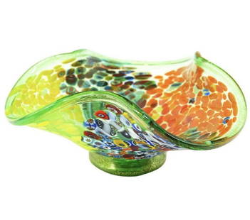 Green Bell-Shaped Glass Bowl Centerpiece – Murano Artistry: Green Bell-Shaped Glass Bowl Centerpiece – Murano Artistry Hand-blown glass bowl vase featuring murrina decoration with millefiori and vibrant accents.This small yet elegant bowl makes a striking ce