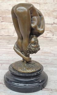 Nude Women in Yoga Position Original Bronze Statue - 8" x 5": Nude Women in Yoga Position Original Bronze Statue - 8&#34; x 5&#34;    Experience the captivating allure of this handmade bronze sculpture celebrating the female form. Crafted with precision using th
