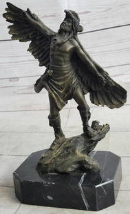 Signed Original Native American Shaman Bronze Sculpture - 9.5" x 7.5": Signed Original Native American Shaman Bronze Sculpture - 9.5&#34; x 7.5&#34;  Celebrate the Native American culture with a Native American statue inspired by Indian tribes of the past with this piece