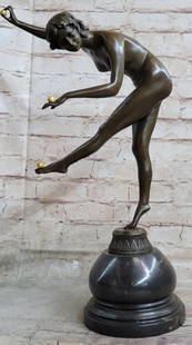 Colinet Inspired Juggling Balanced Acrobat Bronze Sculpture - 18.5" x 10": Colinet Inspired Juggling Balanced Acrobat Bronze Sculpture - 18.5&#34; x 10&#34;  Introducing an exquisite Art Deco gilded bronze statue depicting a captivating girl skillfully juggling three balls.
