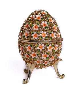 Blossom Elegance: Flower-Adorned Faberge Egg: Blossom Elegance: Flower-Adorned Faberge Egg  Embark on a journey of opulence with our Blossom Elegance: Flower-Adorned Faberge Egg, a masterpiece plated with 24K Gold or 925 Silver. Meticulously craf