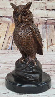 Signed Original Art: Bronze Owl Bird Statue Sculpture on Marble Base - 9.5" x 5": Signed Original Art: Bronze Owl Bird Statue Sculpture on Marble Base - 9.5&#34; x 5&#34;  Perched gracefully on his post, a charming owl gazes into the nocturnal expanse. His inherent talent for atten