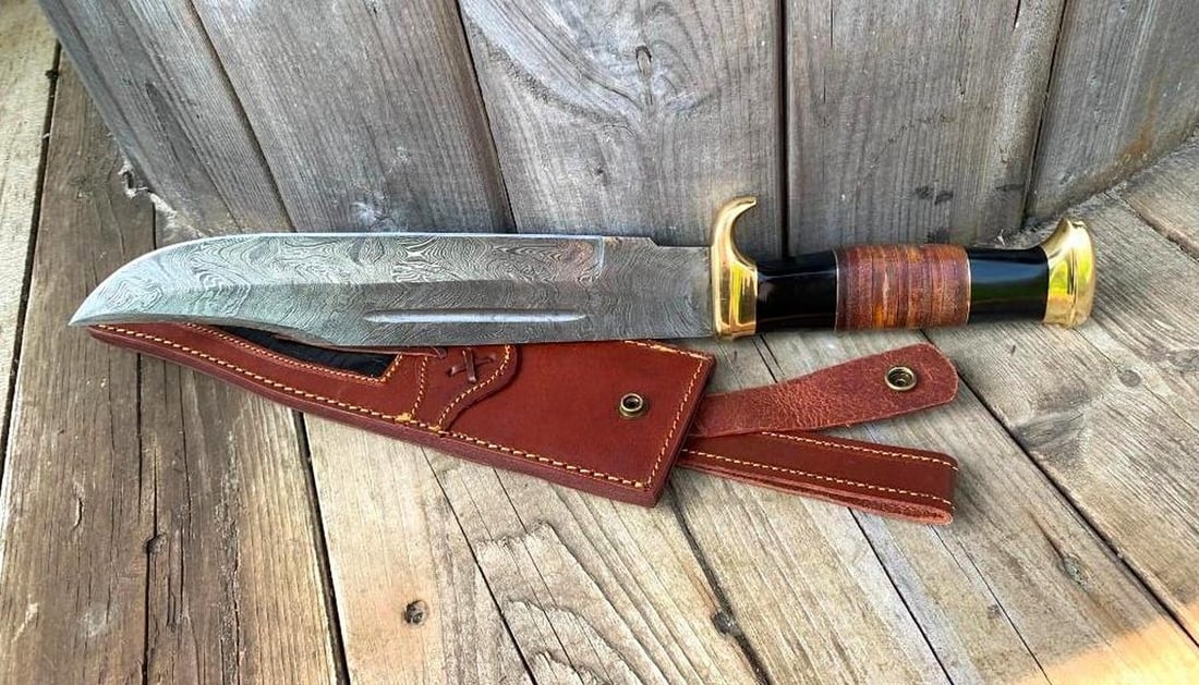 16" Brass & Exotic Wood Handle Damascus Bowie Knife (1 of 5)