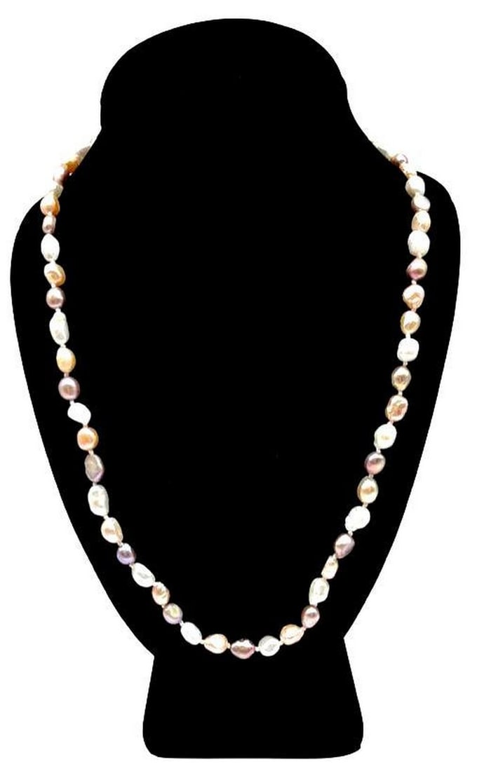 Natural 22" White Pink & Purple Freshwater 7-8mm Pearl Necklace: Natural 22" White Pink & Purple Freshwater 7-8mm Pearl Necklace. A hand Knotted Design That adds Color With A Variety Of Baroque Pearls. Necklace Is Accompanied By A Rose Pattern Clasp In A Si