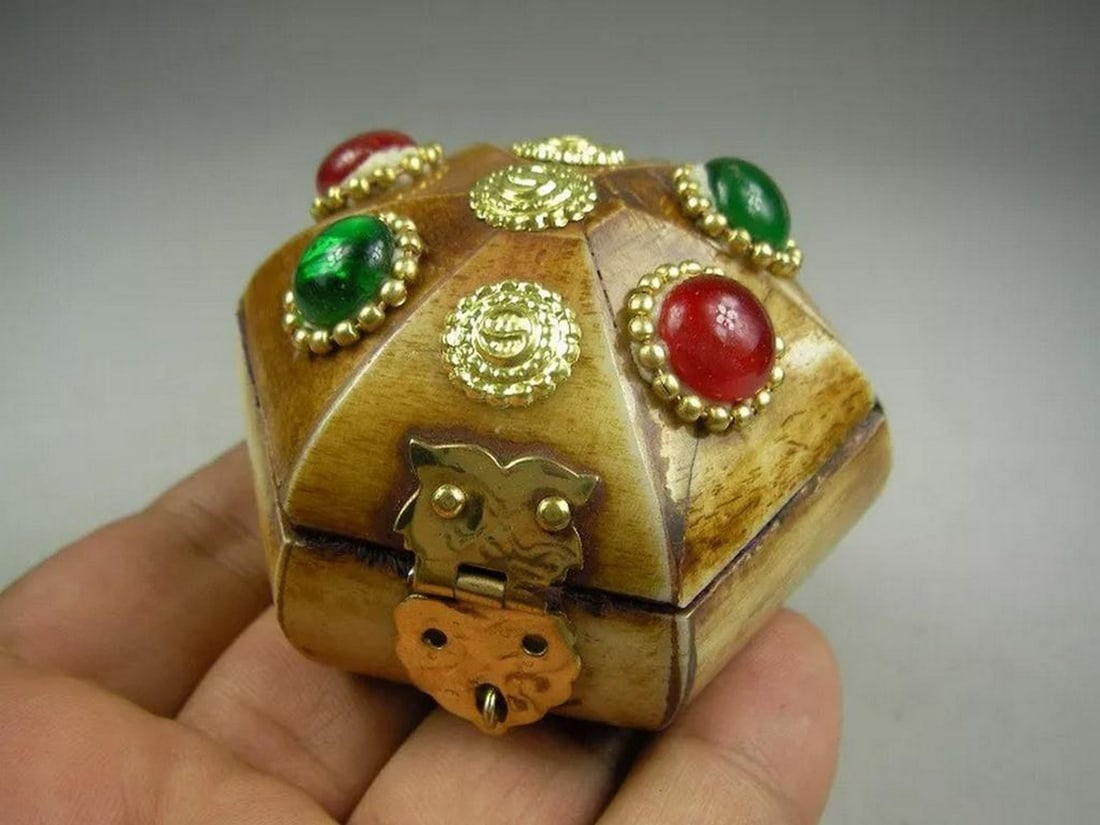 Ancient Chinese Box Inlaid with Ruby and Carved from Buffalo Bones (1 of 4)